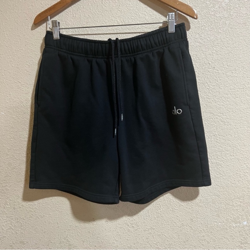 ALO yoga black sweat shorts